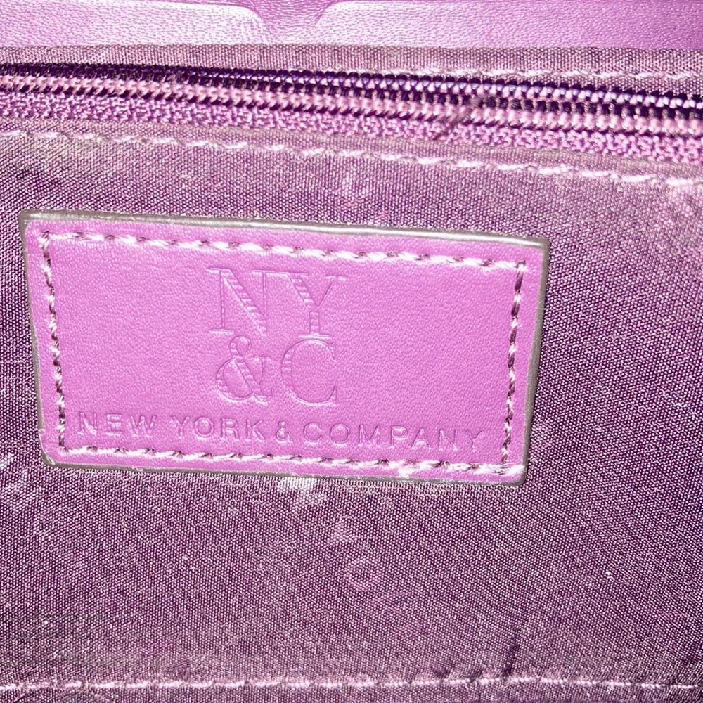 3/$15 NY&Co wallet - Picture 4 of 4